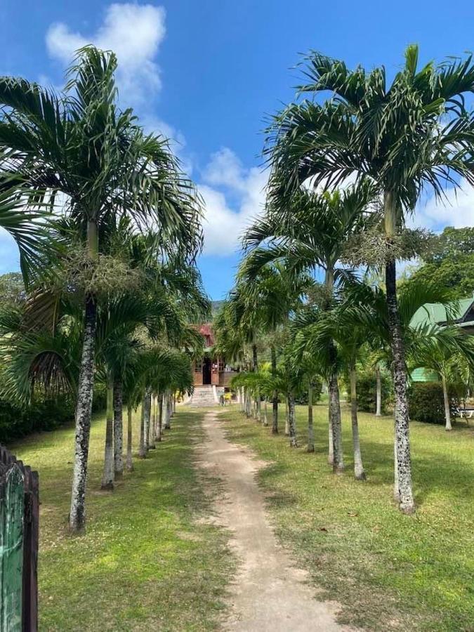 Jonc D'Or Villa Self Catering La Digue  Extérieur photo